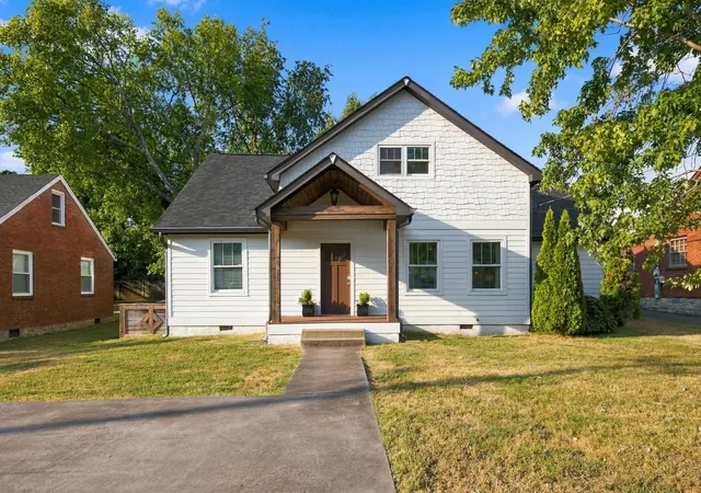 Photo 1 of Single family home for sale at 1711 Marsden Ave, Nashville, TN 37216 | MLS# 3596500 | Listing updated on 2026-09-29