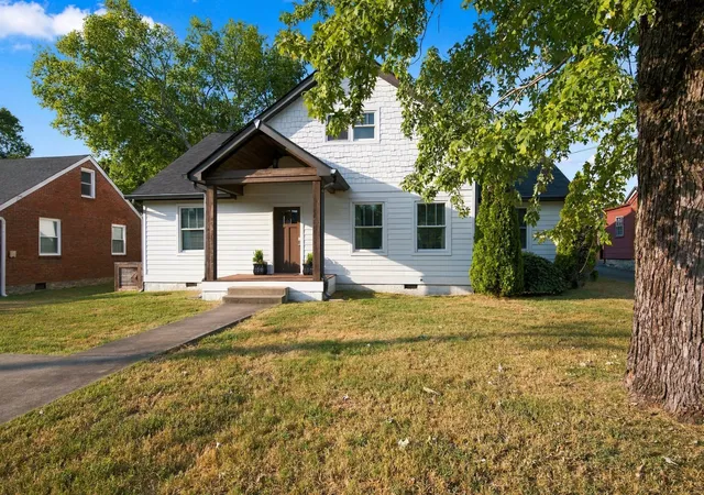 Photo 3 of Single family home for sale at 1711 Marsden Ave, Nashville, TN 37216 | MLS# 3596500 | Listing updated on 2026-09-29
