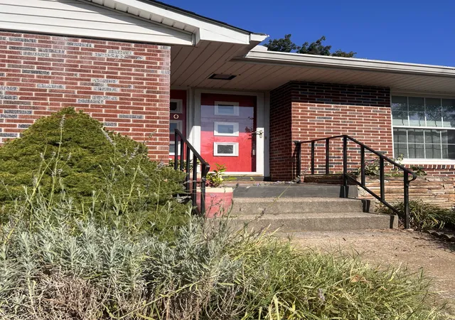 Photo 3 of Single family home for sale at 310 Beechcrest Cir, Lewisburg, TN 37091 | MLS# 3596561 | Listing updated on 2026-09-22