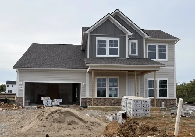 Photo 1 of Single family home for sale at 1747 Shallow Crk Dr, Spring Hill, TN 37174 | MLS# 3596524 | Listing updated on 2026-10-04
