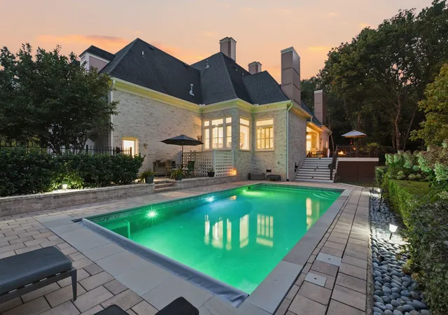 Photo 3 of Mansion for sale at 1216 Beddington Park, Nashville, TN 37215 | MLS# 3597293 | Listing updated on 2026-10-04