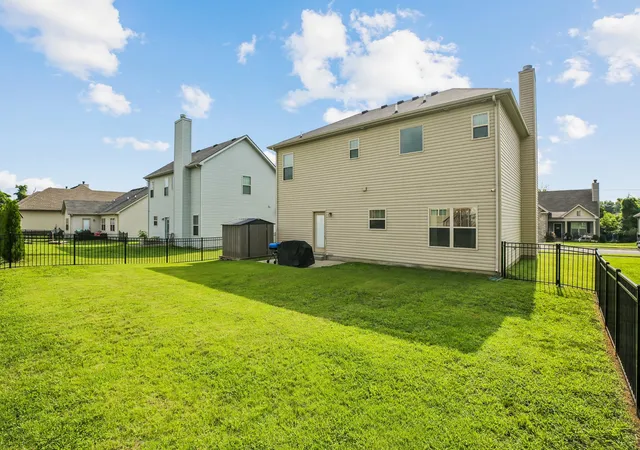 Photo 3 of Single family home for sale at 1031 Harper Dean Way, Gallatin, TN 37066 | MLS# 3596548 | Listing updated on 2026-09-20