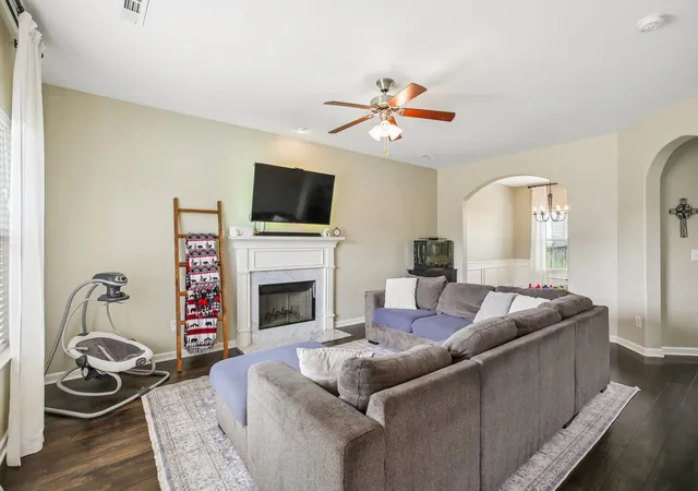 Photo 4 of Single family home for sale at 1031 Harper Dean Way, Gallatin, TN 37066 | MLS# 3596548 | Listing updated on 2026-09-20