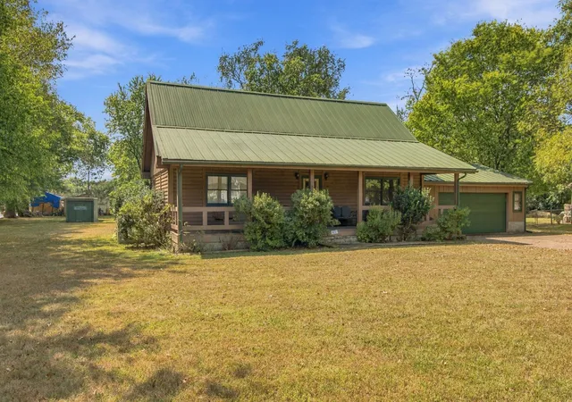 Photo 2 of Single family home for sale at 801 Buckeye Ct, Lascassas, TN 37085 | MLS# 3597374 | Listing updated on 2026-10-01