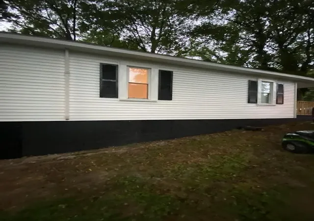 Photo 3 of Single family home for sale at 424 Jones St, Pulaski, TN 38478 | MLS# 3596578 | Listing updated on 2026-09-21