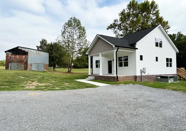 Photo 1 of Single family home for sale at 6665 Hester Rd, Springfield, TN 37172 | MLS# 3596585 | Listing updated on 2026-09-22