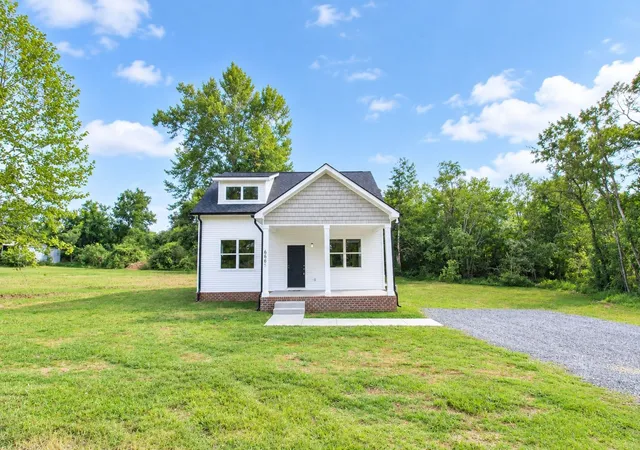 Photo 3 of Single family home for sale at 6665 Hester Rd, Springfield, TN 37172 | MLS# 3596585 | Listing updated on 2026-09-22