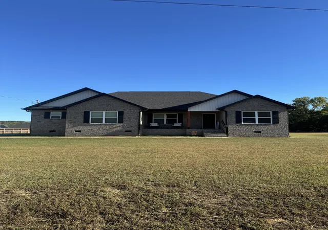 Photo 1 of Single family home for sale at 1513 Ellie Claire Way, Lewisburg, TN 37091 | MLS# 3626907 | Listing updated on 2026-10-26