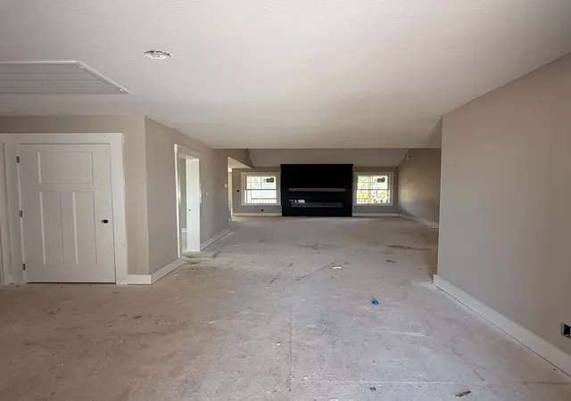 Photo 3 of Single family home for sale at 381 Hereford Farms, Clarksville, TN 37043 | MLS# 3596588 | Listing updated on 2026-09-21