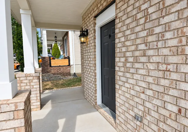 Photo 4 of Single family home for sale at 1321 Riverbirch Way, Hermitage, TN 37076 | MLS# 3598440 | Listing updated on 2026-10-07