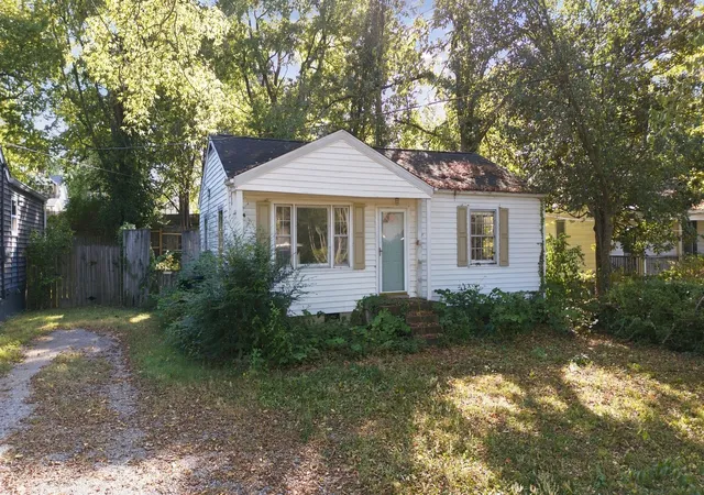 Photo 1 of Single family home for sale at 230b 54th Avenue N, Nashville, TN 37209 | MLS# 3596605 | Listing updated on 2026-10-07