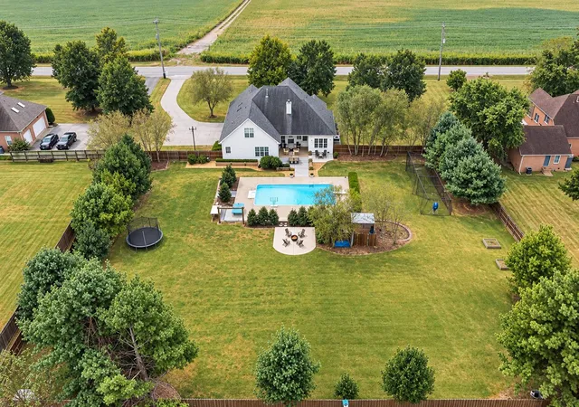 Photo 2 of Single family home for sale at 2792 Thompson Sta Rd E, Thompsons Station, TN 37179 | MLS# 3596633 | Listing updated on 2026-09-26
