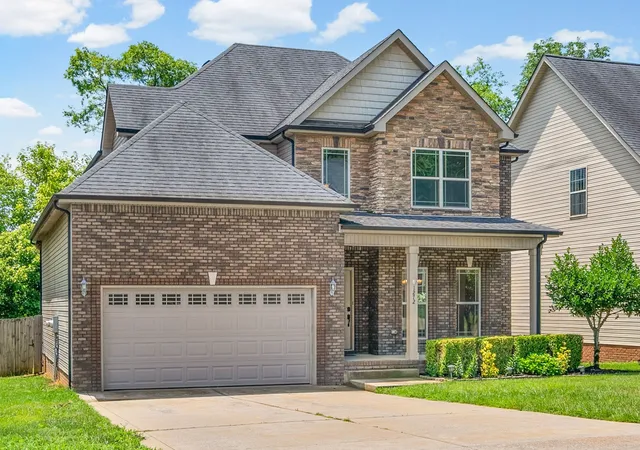 Photo 3 of Single family home for sale at 1272 Brigade Dr, Clarksville, TN 37043 | MLS# 3597859 | Listing updated on 2026-10-23