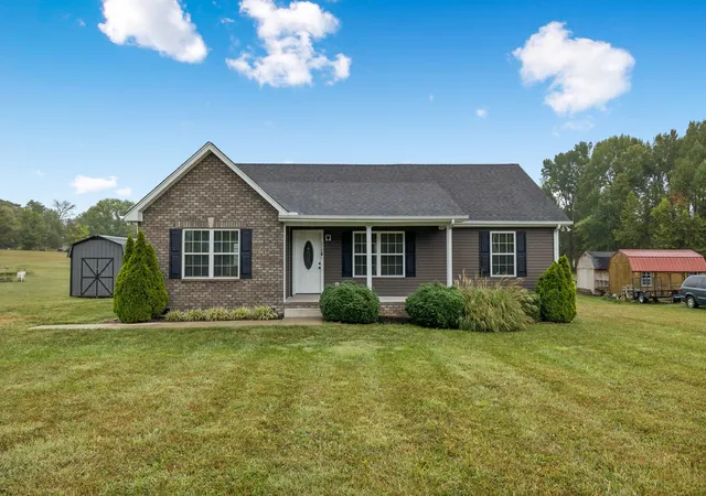 Single family home for sale at 334 Tom Ferrell Rd, Portland, TN 37148 | MLS# 3597754