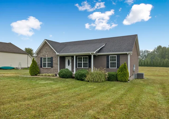 Photo 2 of Single family home for sale at 334 Tom Ferrell Rd, Portland, TN 37148 | MLS# 3597754 | Listing updated on 2026-09-25