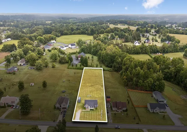 Photo 4 of Single family home for sale at 334 Tom Ferrell Rd, Portland, TN 37148 | MLS# 3597754 | Listing updated on 2026-09-25