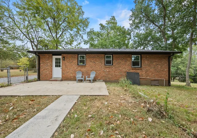 Photo 4 of Single family home for sale at 162 Cranwill Dr, Hendersonville, TN 37075 | MLS# 3596932 | Listing updated on 2026-09-23