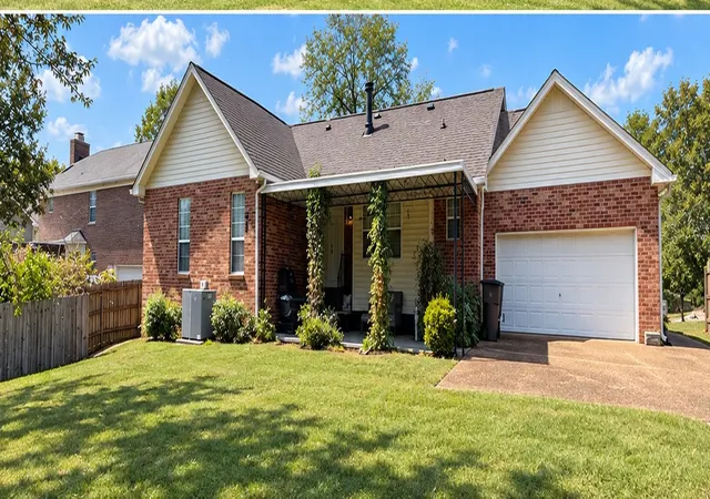Photo 2 of Single family home for sale at 3921 Hillshire Dr, Antioch, TN 37013 | MLS# 3596958 | Listing updated on 2026-10-08