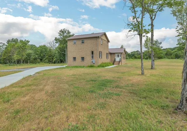 Photo 3 of Single family home for sale at 5065 Craddock Rd, Lascassas, TN 37085 | MLS# 3596962 | Listing updated on 2026-09-21