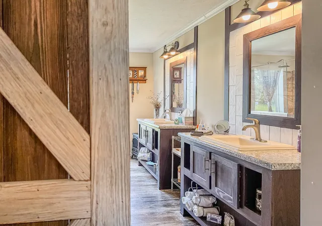 Photo 3 of Manufactured home for sale at 1198 David Patterson Rd, Lutts, TN 38471 | MLS# 3597004 | Listing updated on 2026-09-21