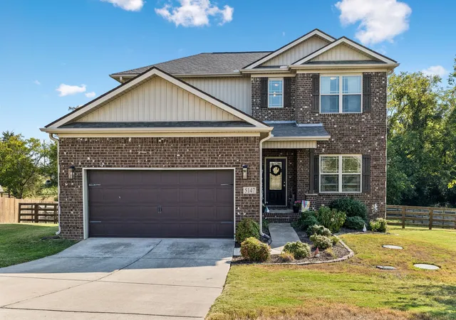 Single family home for sale at 5147 Vinnie Dell Dr, Chapel Hill, TN 37034 | MLS# 3597480