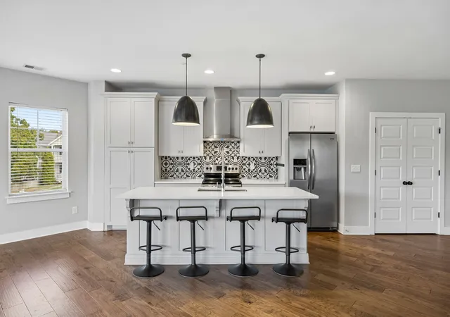 Photo 1 of Condo for sale at 5608 Morrow Rd, Nashville, TN 37209 | MLS# 3597798 | Listing updated on 2026-09-24
