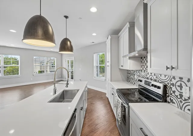 Photo 3 of Condo for sale at 5608 Morrow Rd, Nashville, TN 37209 | MLS# 3597798 | Listing updated on 2026-09-24