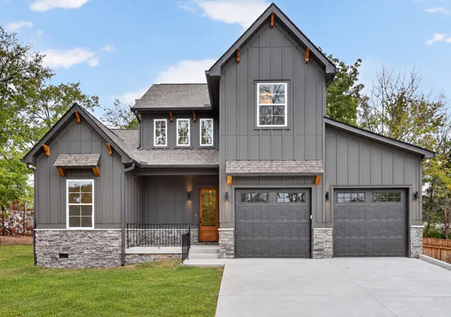 Single family home for sale at 1104 S Graycroft Ave, Madison, TN 37115 | MLS# 3599071 | Listing updated on 2026-09-25