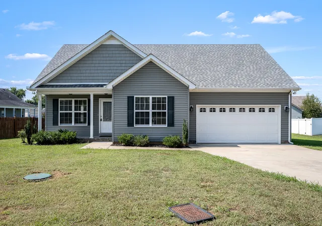 Photo 3 of Single family home for sale at 311 Heatherwood Dr, Murfreesboro, TN 37129 | MLS# 3597351 | Listing updated on 2026-09-22