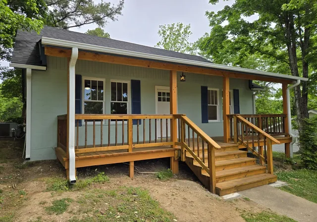 Photo 2 of Single family home for sale at 993 Lewisburg Hwy, Pulaski, TN 38478 | MLS# 3597146 | Listing updated on 2026-09-21