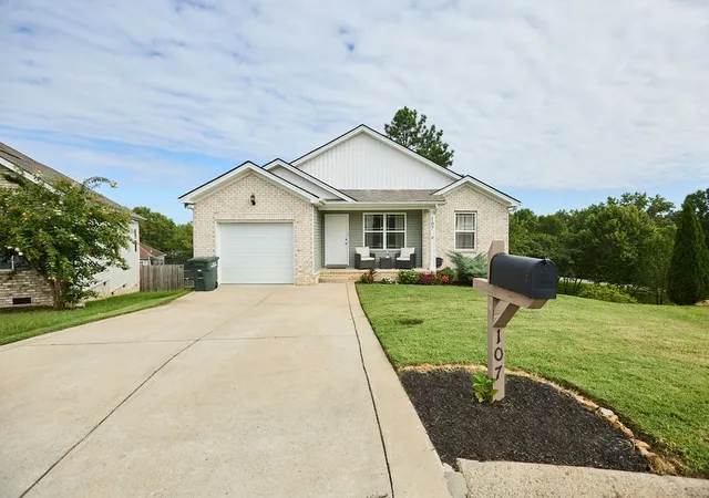 Photo 1 of Single family home for sale at 107 Sage Dr, Springfield, TN 37172 | MLS# 3598759 | Listing updated on 2026-09-25