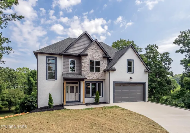 Photo 1 of Single family home for sale at 7560 Christin Lee Cir, Knoxville, TN 37931 | MLS# 3596985 | Listing updated on 2026-09-22