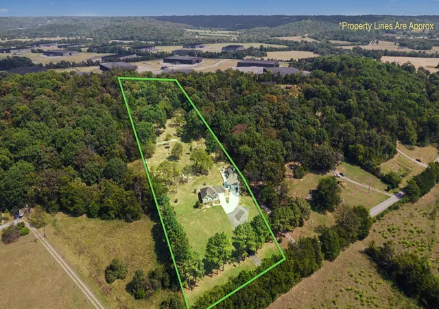 Photo 3 of Single family home for sale at 53 Cecil Johnson Rd, Mulberry, TN 37359 | MLS# 3598728 | Listing updated on 2026-09-26