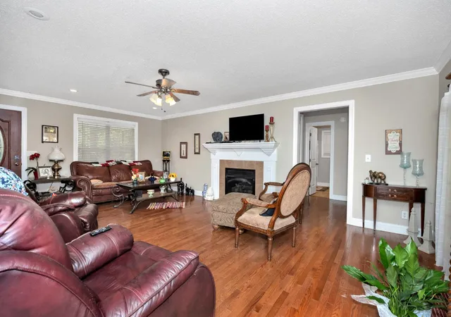Photo 4 of Single family home for sale at 29636 Veto Rd, Elkmont, AL 35620 | MLS# 3602218 | Listing updated on 2026-09-30