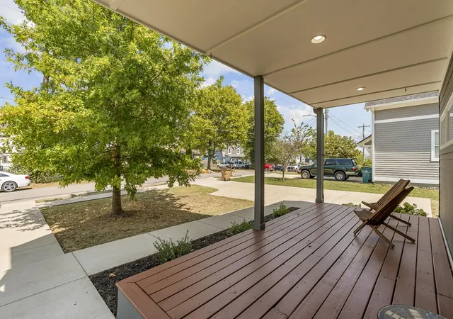 Photo 3 of Single family home for sale at 5929 Deal Ave, Nashville, TN 37209 | MLS# 3597153 | Listing updated on 2026-09-23