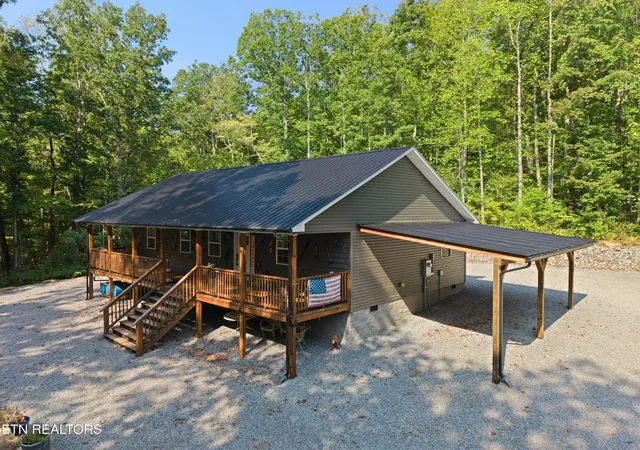Photo 1 of Single family home for sale at 329 Cheyenne Dr, Jamestown, TN 38556 | MLS# 3596990 | Listing updated on 2026-09-21