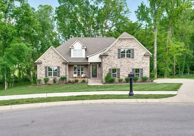 Photo 3 of Single family home for sale at 3011 Cherrydale Ct, Lebanon, TN 37087 | MLS# 3597753 | Listing updated on 2026-10-01