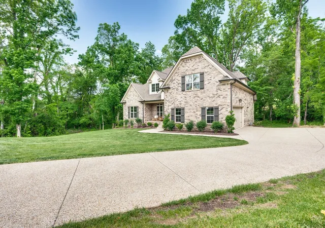 Photo 4 of Single family home for sale at 3011 Cherrydale Ct, Lebanon, TN 37087 | MLS# 3597753 | Listing updated on 2026-10-01
