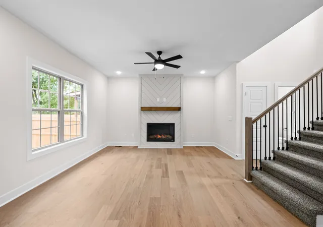 Photo 3 of Single family home for sale at 310 Switchgrass Dr, Clarksville, TN 37042 | MLS# 3599225 | Listing updated on 2026-10-21
