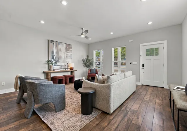 Photo 2 of Single family home for sale at 1201 Walsh St, Nashville, TN 37208 | MLS# 3597243 | Listing updated on 2026-09-23