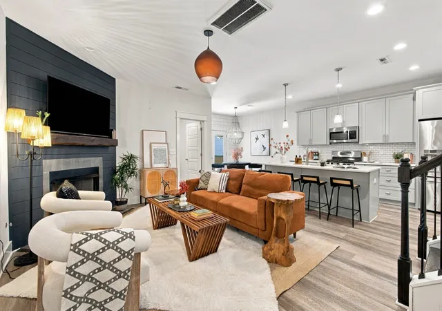 Photo 1 of Townhouse for sale at 7057 Westside Cir, Nashville, TN 37205 | MLS# 3624613 | Listing updated on 2026-10-23
