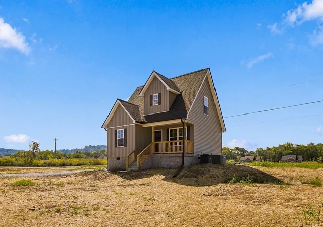 Photo 2 of Single family home for sale at 2183 Claude Fox Rd, Cornersville, TN 37047 | MLS# 3597094 | Listing updated on 2026-09-21