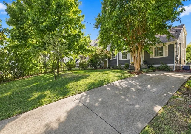 Photo 3 of Single family home for sale at 1334 Stainback Ave, Nashville, TN 37207 | MLS# 3602144 | Listing updated on 2026-10-02