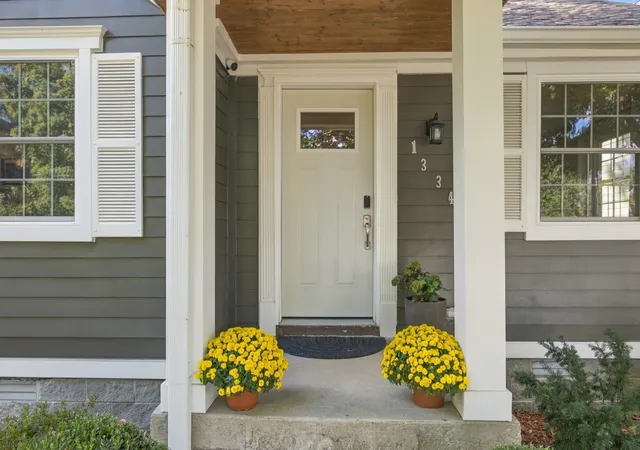 Photo 3 of Single family home for sale at 1334 Stainback Ave, Nashville, TN 37207 | MLS# 3602144 | Listing updated on 2026-10-02