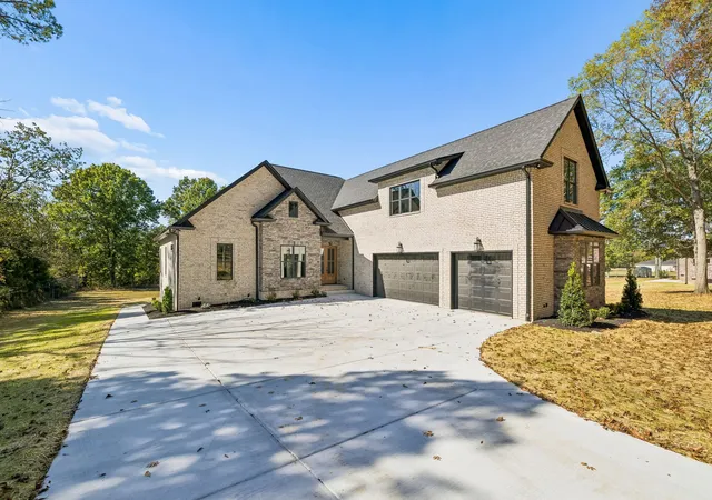 Photo 1 of Single family home for sale at 2255 Cooks Rd, Mount Juliet, TN 37122 | MLS# 3599345 | Listing updated on 2026-10-10