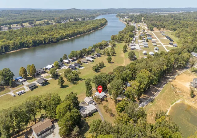 Manufactured home for sale at 174 Beechview Dr, Clifton, TN 38425 | MLS# 3598075