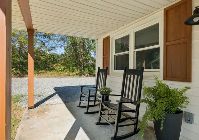 Photo 3 of Single family home for sale at 210 Donegan Xing Rd, Dickson, TN 37055 | MLS# 3597784 | Listing updated on 2026-09-22