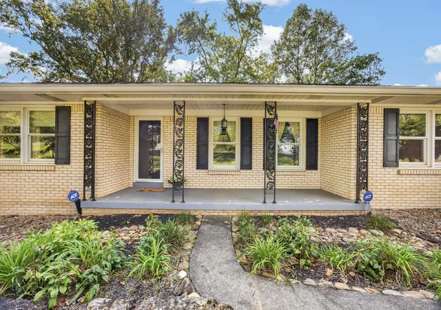 Photo 2 of Single family home for sale at 359 Cc Camp Rd, Cookeville, TN 38501 | MLS# 3597106 | Listing updated on 2026-09-21