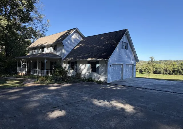 Photo 1 of Single family home for sale at 196 Marlin Ln, Mc Minnville, TN 37110 | MLS# 3615299 | Listing updated on 2026-10-08