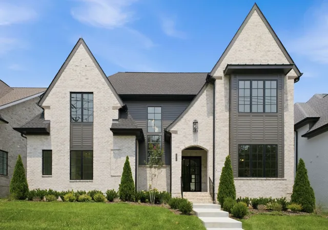 Photo 1 of Single family home for sale at 2958 Del Rio Pike, Franklin, TN 37069 | MLS# 3613122 | Listing updated on 2026-10-07